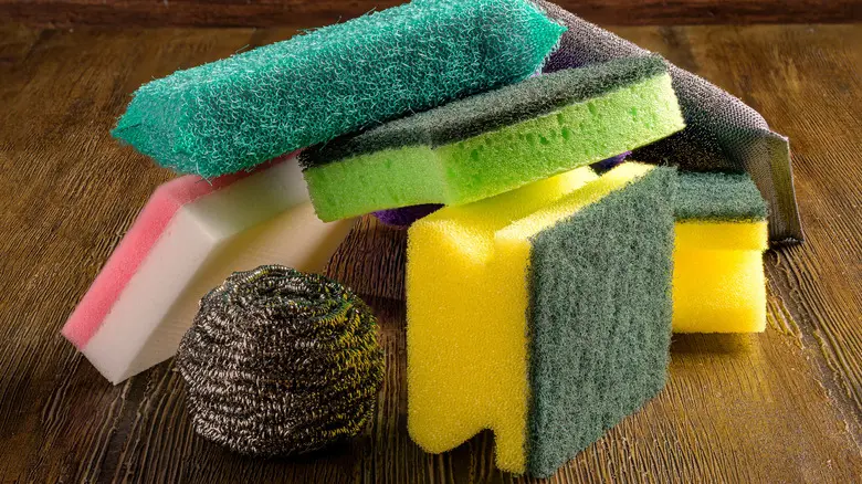 Abrasive pads and steel wool tools that should be avoided during kitchen cabinet cleaning