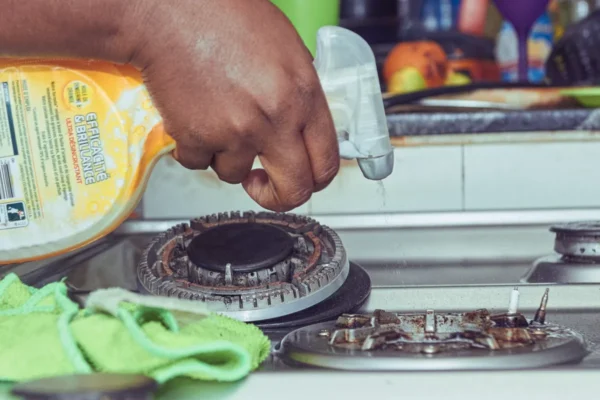 Gas Stovetop Cleaning
