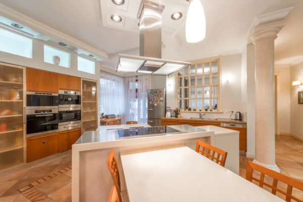 Kitchen Odor Removal Guide
