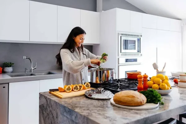 Why Does My Kitchen Still Smell After Cleaning?