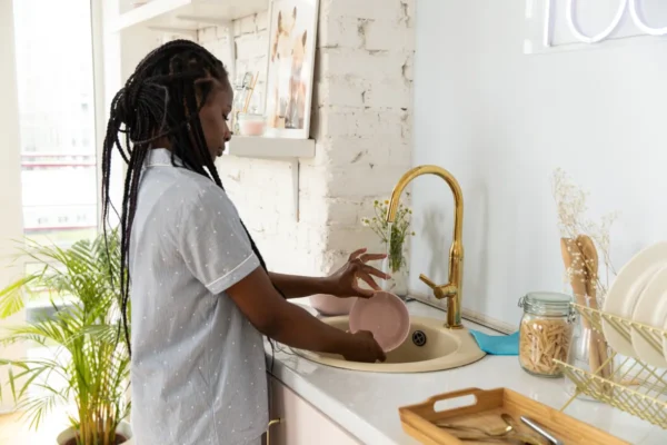 Kitchen Cleaning Checklist for Renters